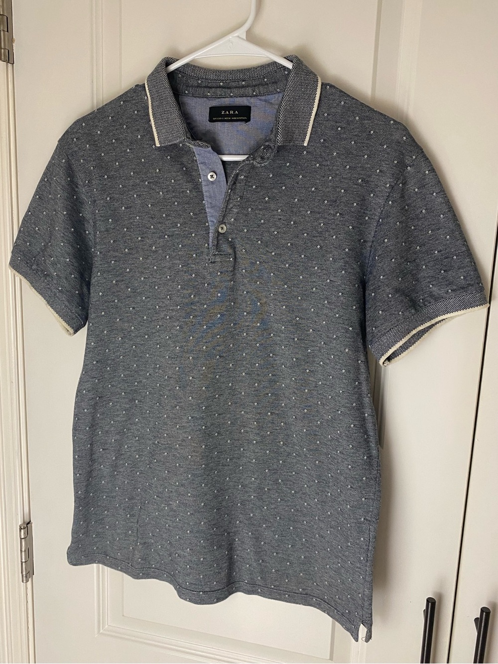 ZARA Men's Heather Grey Polo with Dot Texture and Contrast Trim - Size S